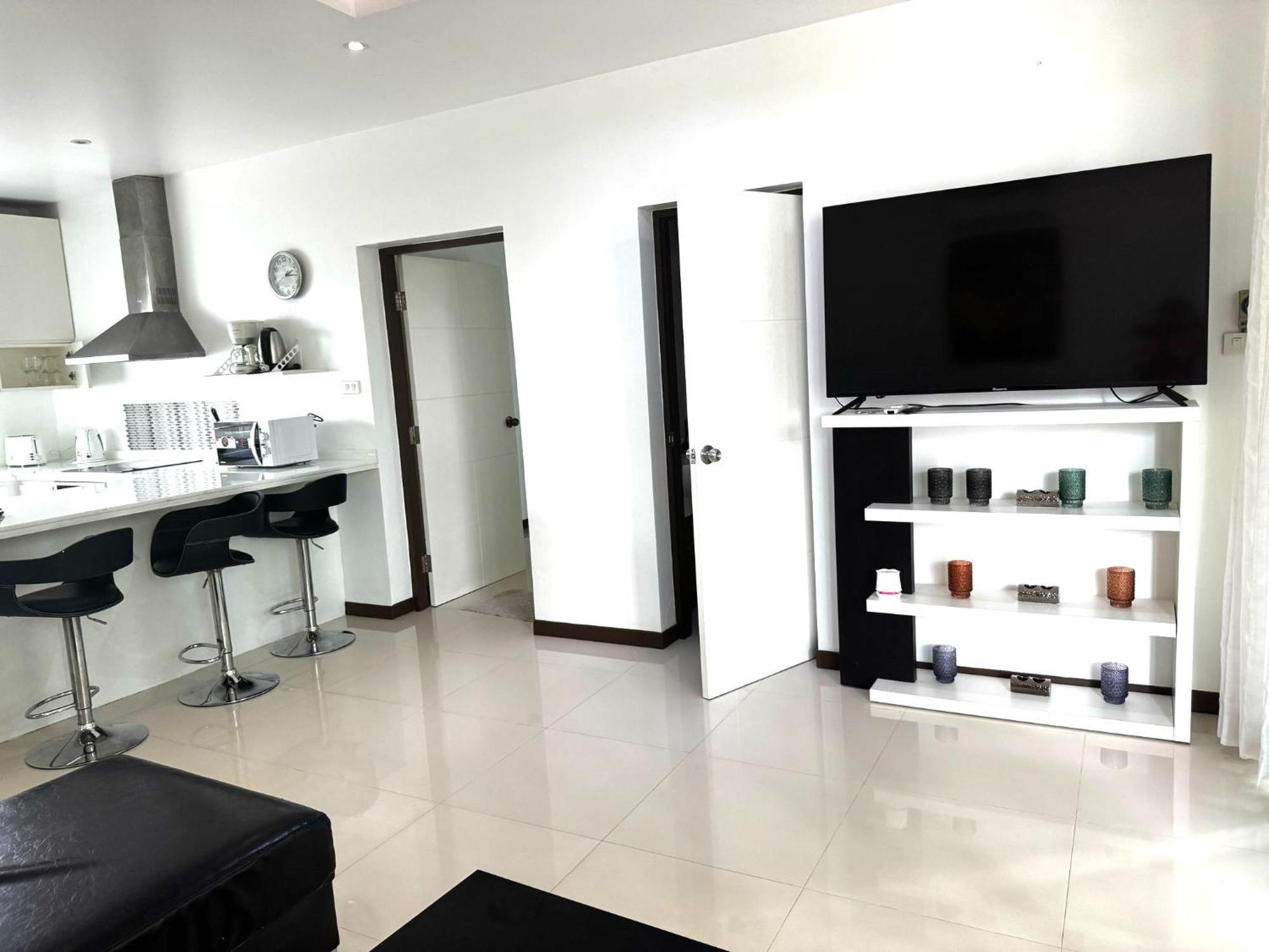 Villa Cheloni 2 Bedrooms Strand Kamala Exterior foto